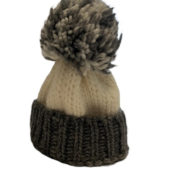 Helene Berman London Knitted Hat with Gorgeous, Large Pom-Pom. - Picture 8 of 8